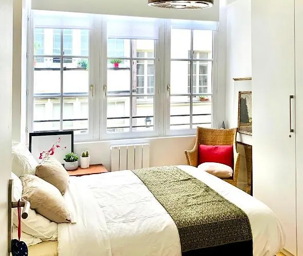 Cozy In The Upper Marais Area מלון *